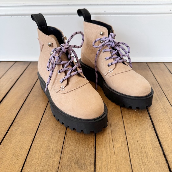 Last Rock Nubuck Leather Chunky Platform Sole Lace Up Boot 36 / 6 -7 Blush Pink - Picture 1 of 12